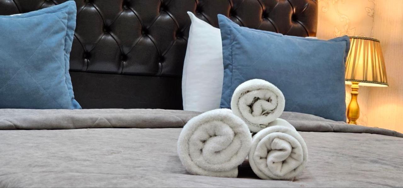 Pilot City Hotel บากู ภายนอก รูปภาพ