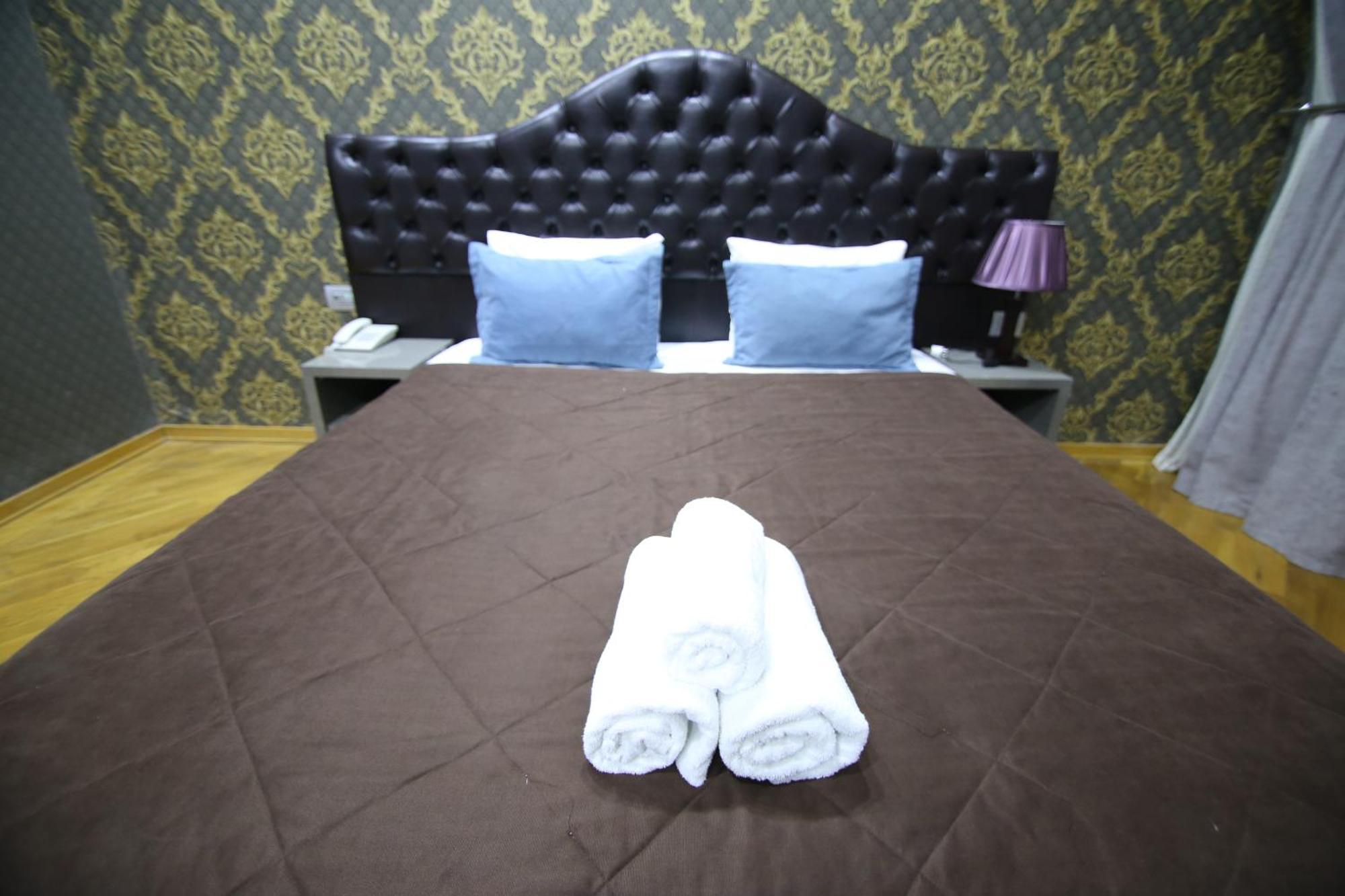 Pilot City Hotel บากู ภายนอก รูปภาพ